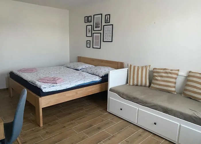 Πανσιόν R-penzion