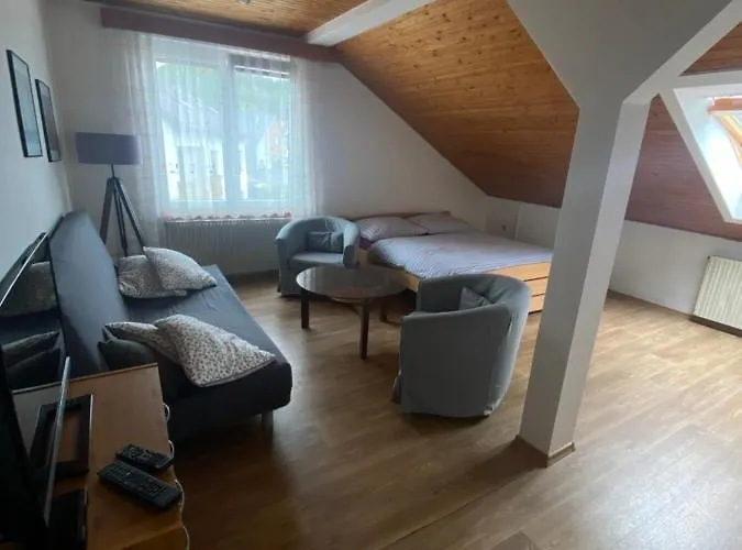 Πανσιόν R-penzion